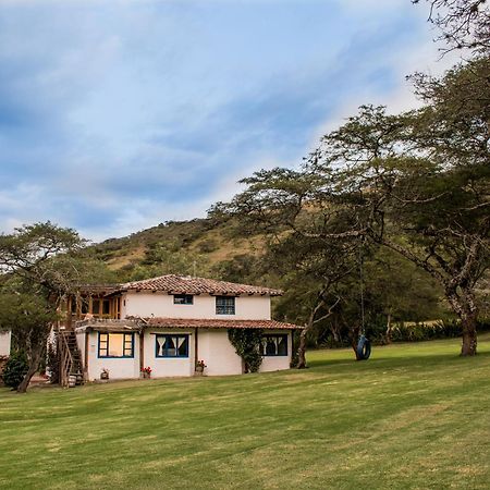Hacienda San Francisco Hotel Tumbabiro Bagian luar foto